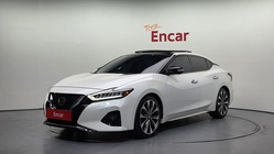 Nissan Maxima 2019