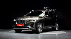 BMW X7 2021