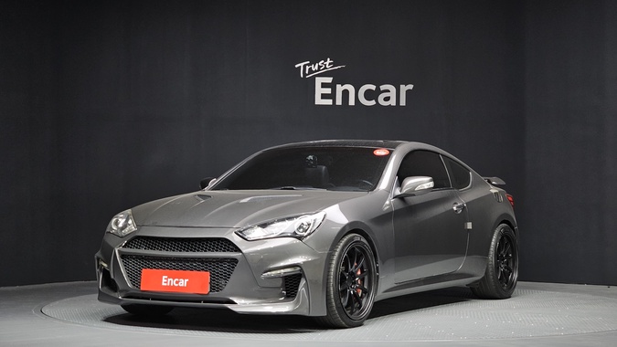 Hyundai Genesis 2012