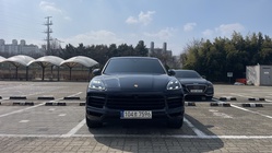 Porsche Cayenne 2021