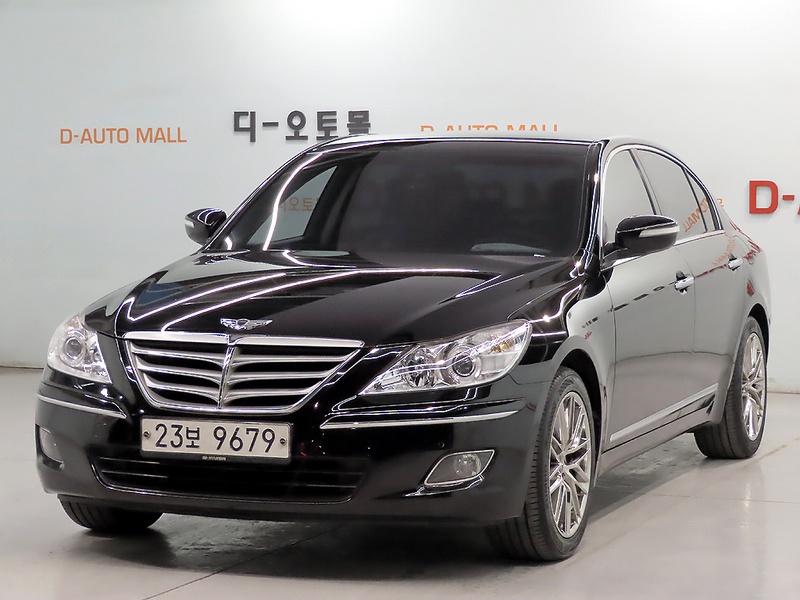 Hyundai Genesis