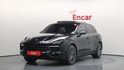 Porsche Cayenne 2021