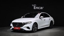 Mercedes-Benz E-Class 2024