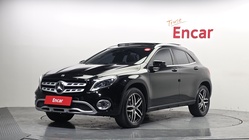 Mercedes-Benz GLA-Class 2019