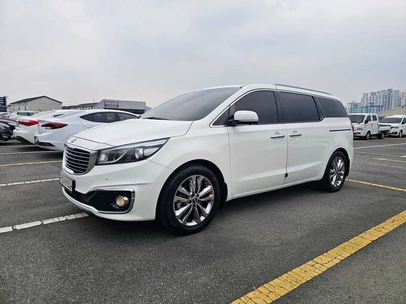Kia Canival