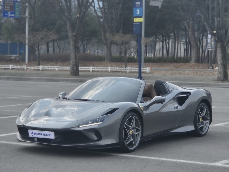 Ferrari F8