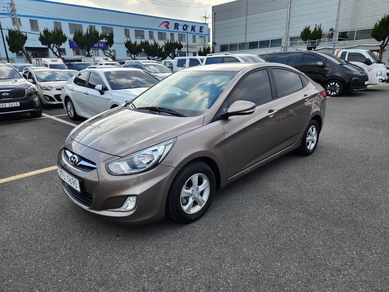 Hyundai Accent