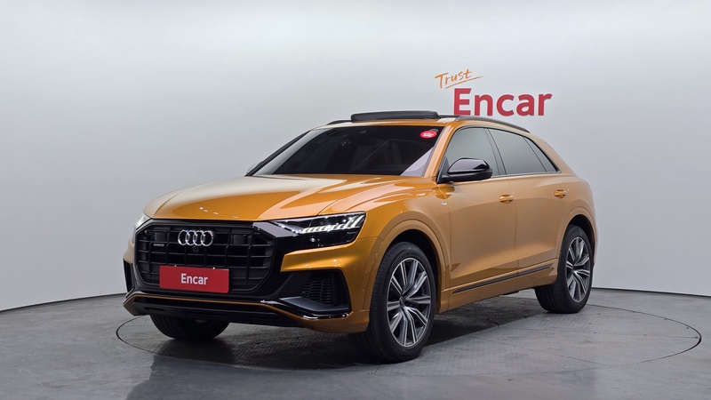 Audi Q8