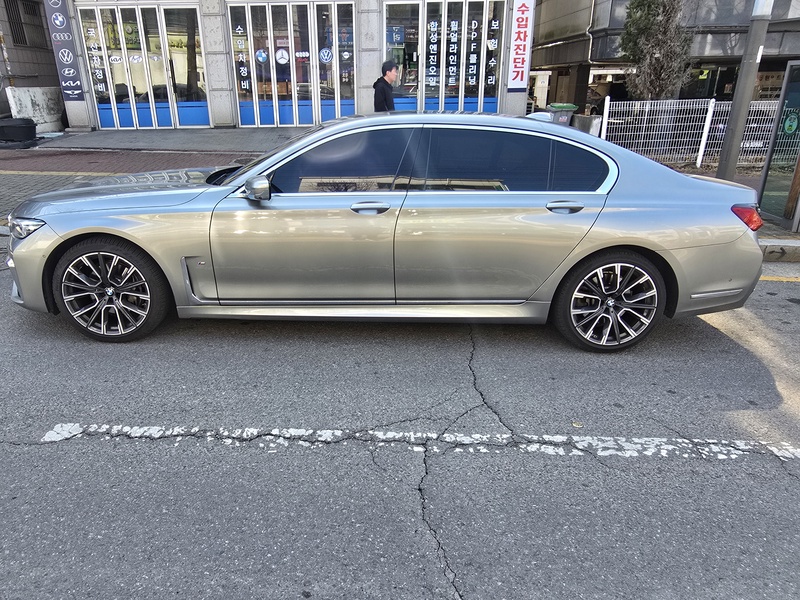 BMW 7 Series