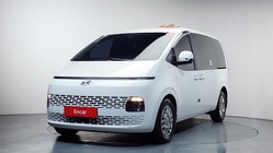 Hyundai Staria 2023