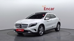 Mercedes-Benz GLA-Class 2015