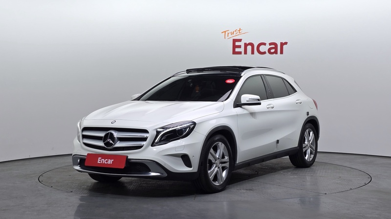 Mercedes-Benz GLA-Class