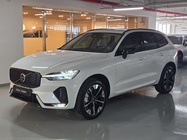 Volvo XC60 2025