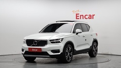 Volvo XC40 2021
