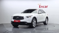 Infiniti QX70 2014