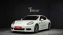 Porsche Panamera 2016