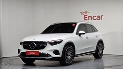 Mercedes-Benz GLC-Class 2023