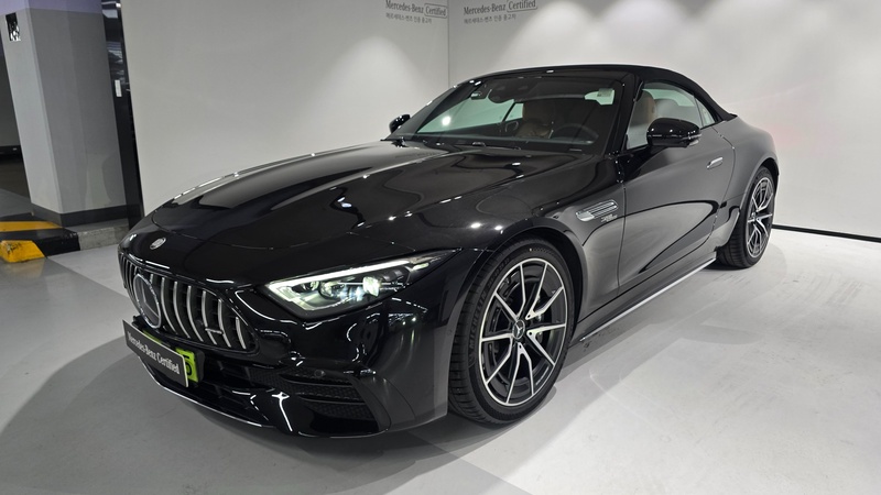 Mercedes-Benz SL-Class