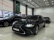 Lexus ES 2024