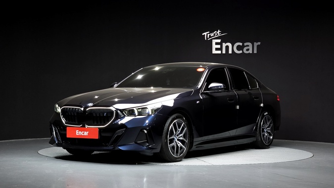 BMW i5 2024