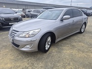 Hyundai Genesis 2011