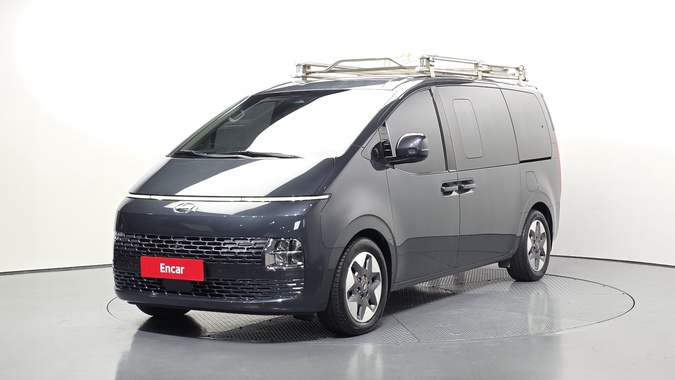 Hyundai Staria 2021