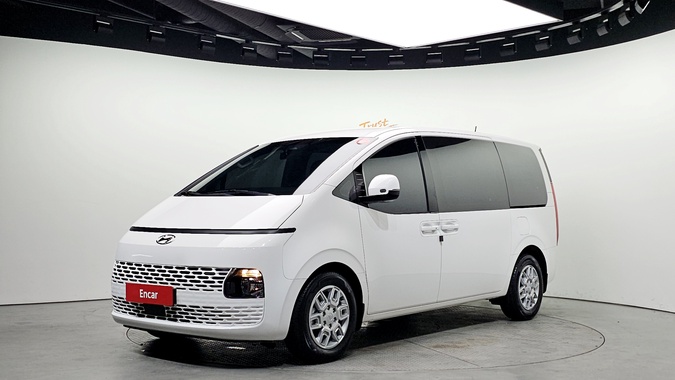 Hyundai Staria 2022