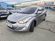 Hyundai Avante 2012