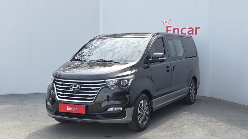 Hyundai Starex