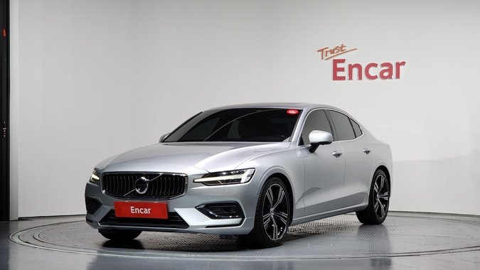 Volvo S60 2020