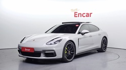 Porsche Panamera 2020