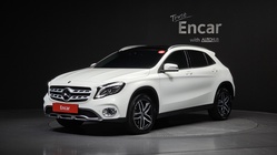 Mercedes-Benz GLA-Class 2019