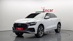 Audi Q8 2022