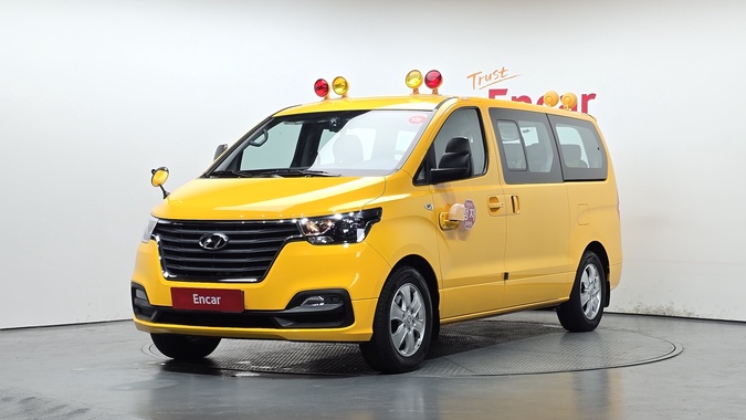 Hyundai Starex 2019
