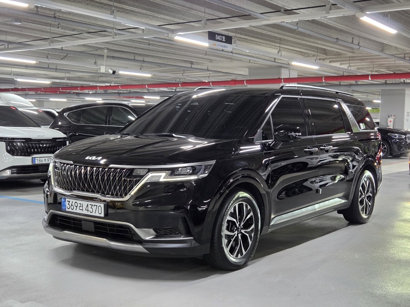 Kia Canival