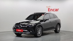 Mercedes-Benz GLC-Class 2023