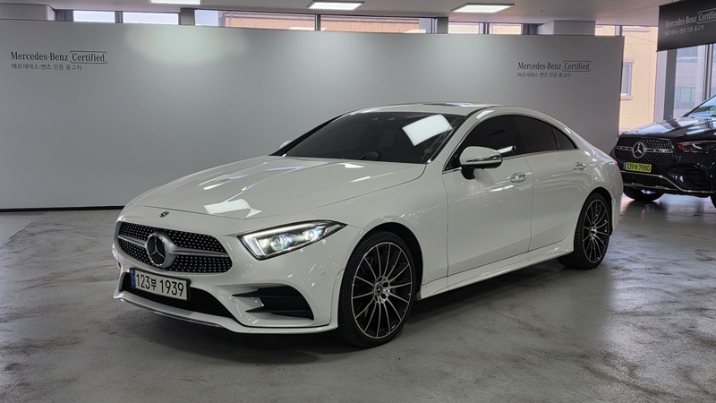 Mercedes-Benz CLS-Class