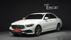 Mercedes-Benz E-Class 2022