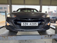 Hyundai Genesis 2012