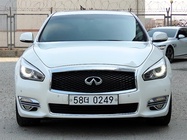 Infiniti Q70 2016