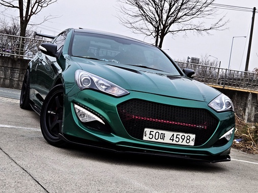 Hyundai Genesis 2009