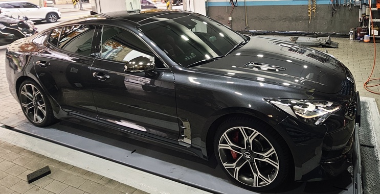 Kia Stinger 2017