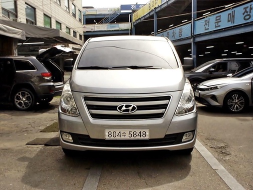 Hyundai Starex 2017