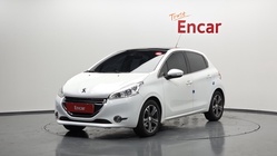 Peugeot 208 2015
