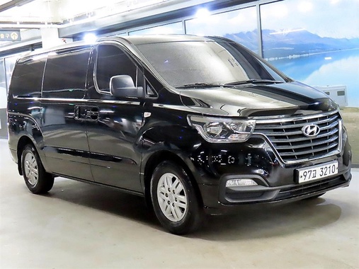Hyundai Starex 2018