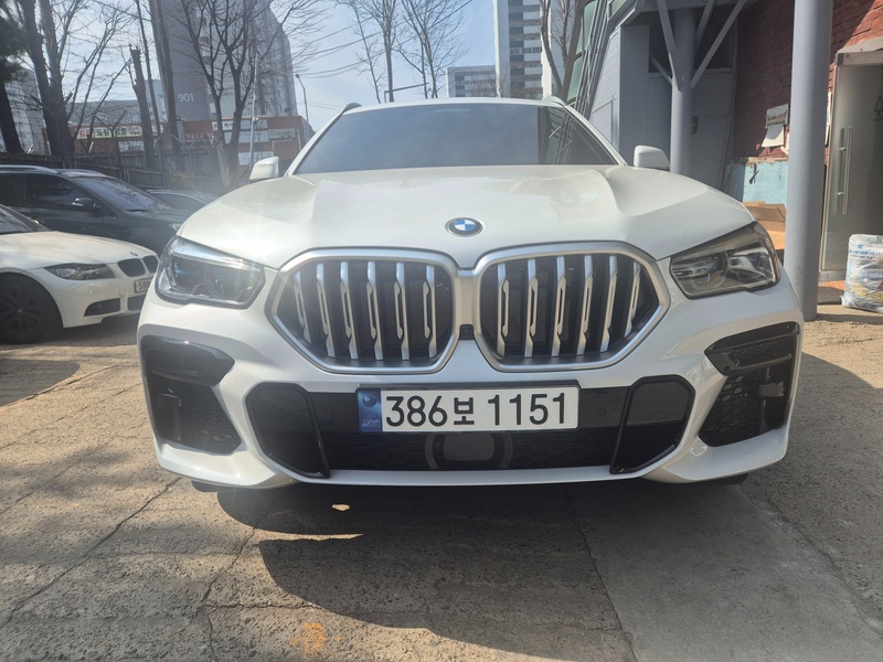 BMW X6