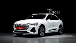 Audi e-tron 2021