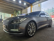 Hyundai Genesis 2015