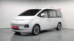 Hyundai Staria 2025