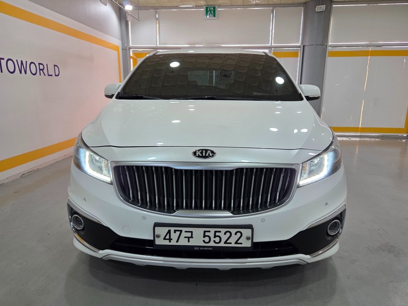 Kia Canival